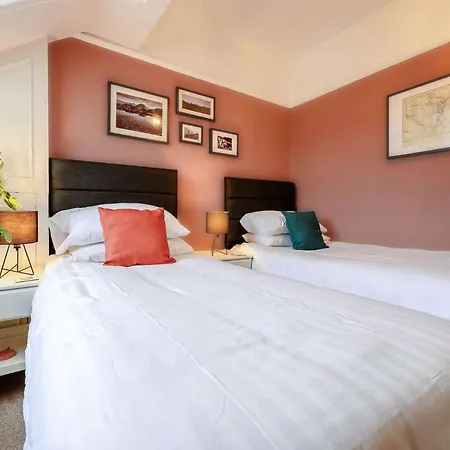 בית נופש 3 Bed In Sz118